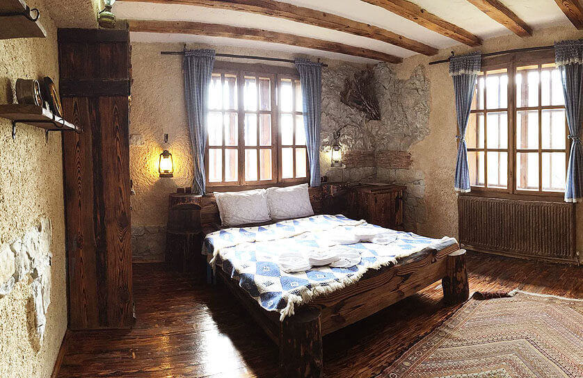 09-Classic Double Room